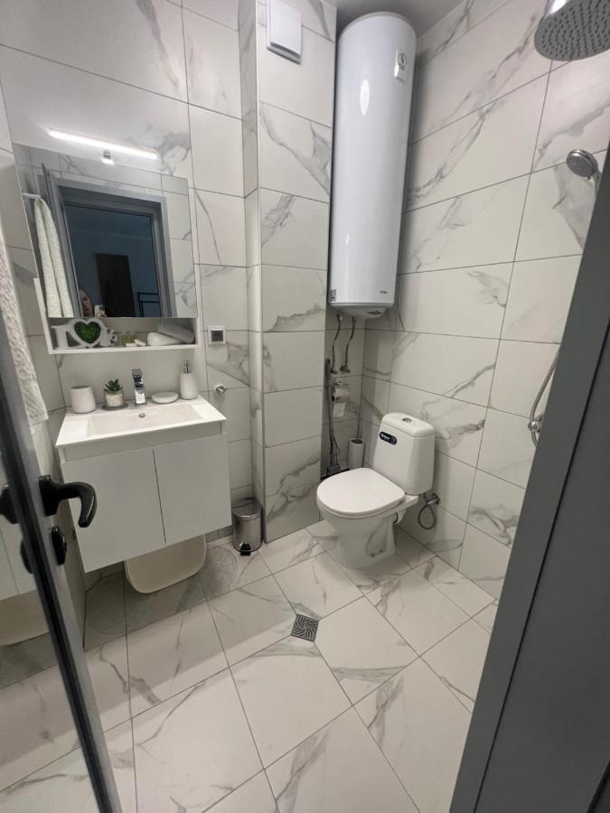 The Mirror Room Велико Търново Екстериор снимка